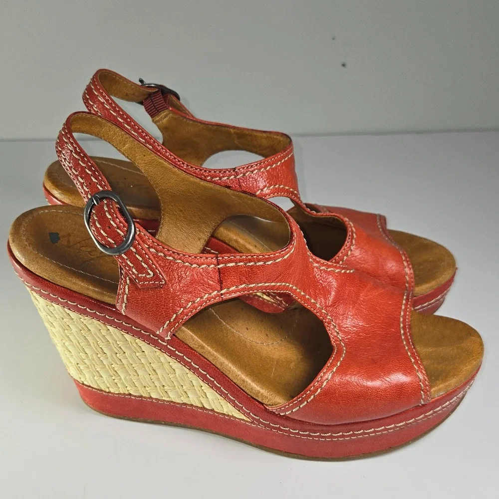 Naya Red Leather Wedge Sandals Open Toe Ankle Strap Espadrille Size 8M